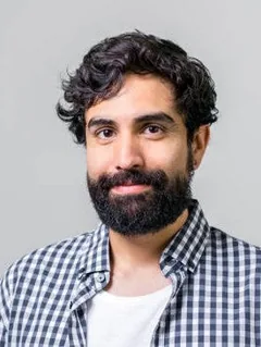 Santiago H.